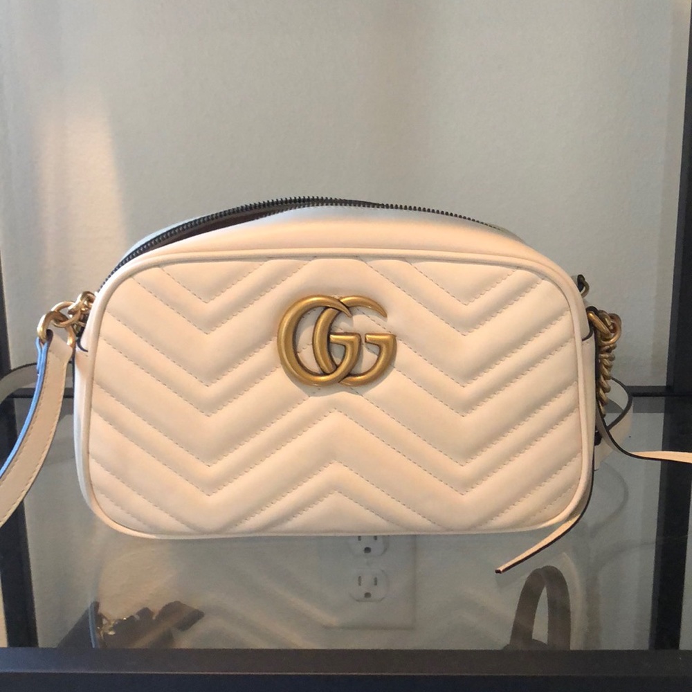 Authentic Gucci small marmont bag